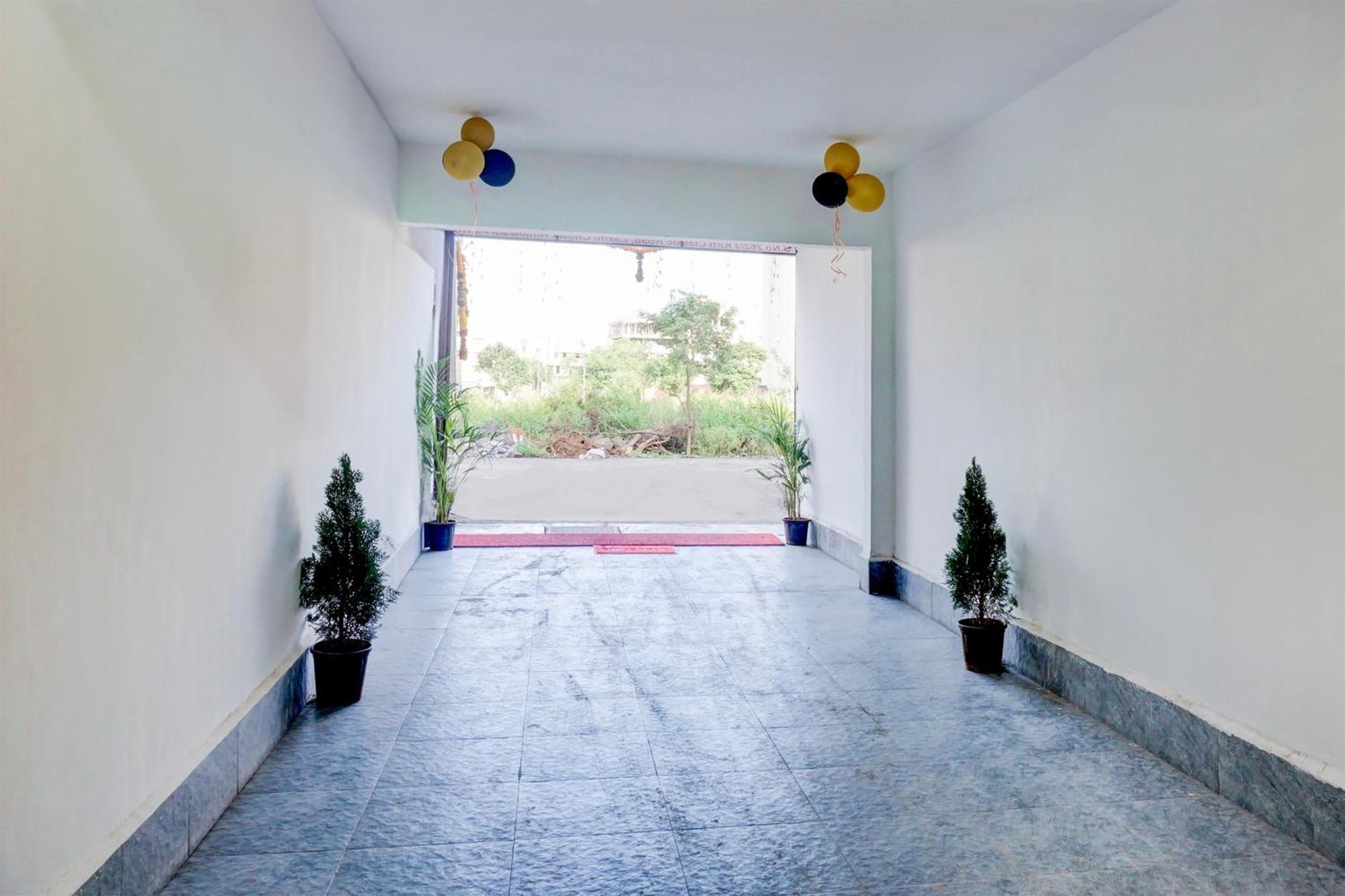 Hotel O Silver Inn Hinjawadi Exterior photo